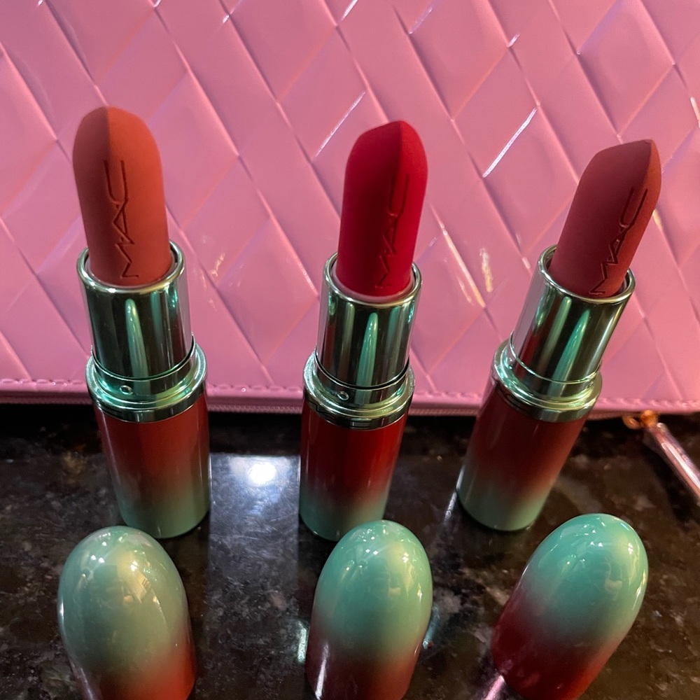 MAC Cosmetics Trio Lipstick Set in Red and Two Nude-Pink Shades - Picture 4 of 8